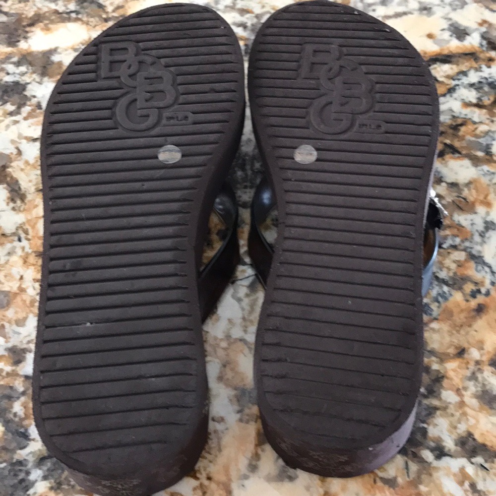 💕BCBGirls Wedge Flip Flops Sandals.Size 6 💕🌸🏖 - Picture 4 of 6